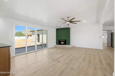 950 W Ina Road, Tucson, AZ 85704 - Photo 6