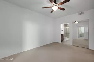 2550 E River Rd, Tucson, AZ 85718 - Photo 16