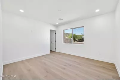 218 N Westmoreland Avenue, Tucson, AZ 85745 - Photo 32