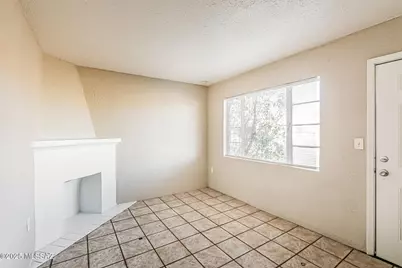 302 W Flores Street #12, Tucson, AZ 85705 - Photo 2