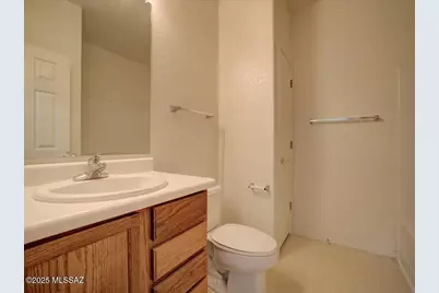10242 E Madrona Canyon Drive, Tucson, AZ 85748 - Photo 18