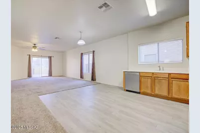 10242 E Madrona Canyon Drive, Tucson, AZ 85748 - Photo 6