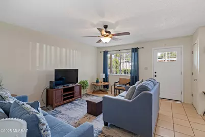 522 E Calle Nacozari, Nogales, AZ 85621 - Photo 8