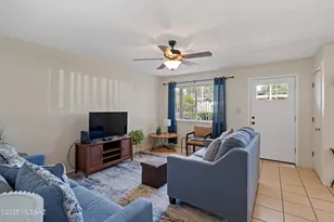 522 E Calle Nacozari, Nogales, AZ 85621 - Photo 8