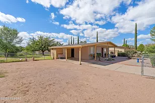 522 E Calle Nacozari, Nogales, AZ 85621 - Photo 4