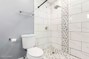 1631 W Buckeye Ln, Tucson, AZ 85705 - Photo 16