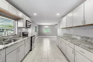 1631 W Buckeye Ln, Tucson, AZ 85705 - Photo 12