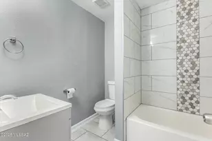 1631 W Buckeye Ln, Tucson, AZ 85705 - Photo 20