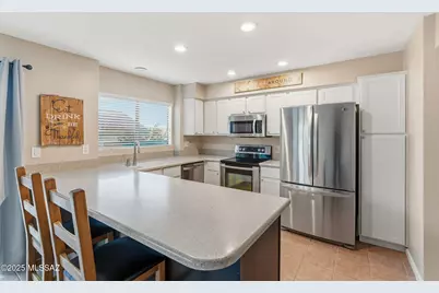 681 W Mountain Ridge Drive, Oro Valley, AZ 85737 - Photo 10