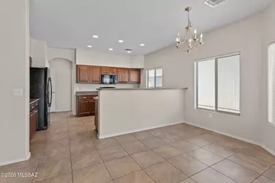 7650 E Majestic Palm Lane, Tucson, AZ 85756 - Photo 10
