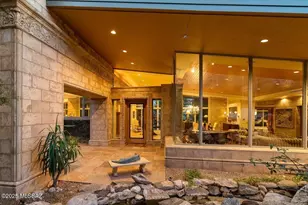 7301 N Secret Canyon Dr, Tucson, AZ 85718 - Photo 10