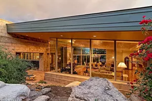 7301 N Secret Canyon Dr, Tucson, AZ 85718 - Photo 4