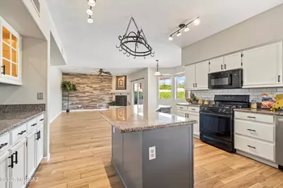 12734 N Pioneer Way, Tucson, AZ 85755 - Photo 16