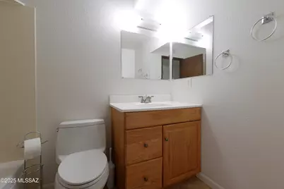 532 N Chalet Avenue, Tucson, AZ 85748 - Photo 16