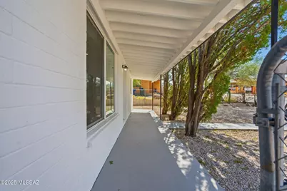 1964 W Mistletoe Circle, Tucson, AZ 85713 - Photo 4