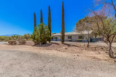 17420 S La Canada Drive, Sahuarita, AZ 85629 - Photo 1