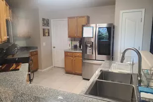 1925 S Mcconnell Dr, Tucson, AZ 85710 - Photo 14