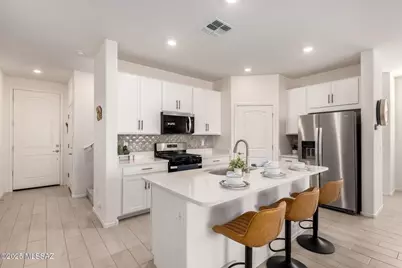 11989 E Chamrod Drive, Vail, AZ 85641 - Photo 8