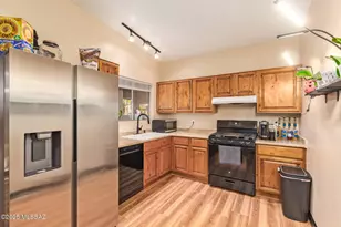 7003 N Starview Dr, Tucson, AZ 85741 - Photo 18