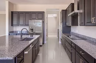 13711 N Hidden Springs Dr, Oro Valley, AZ 85755 - Photo 10