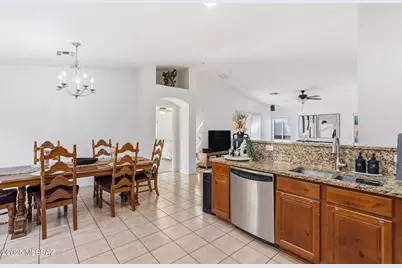 102 S Beyerville Place, Sahuarita, AZ 85629 - Photo 26