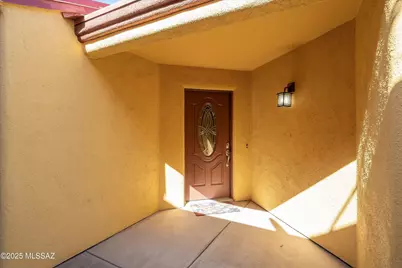 2770 N Bell Hollow Place, Tucson, AZ 85745 - Photo 4
