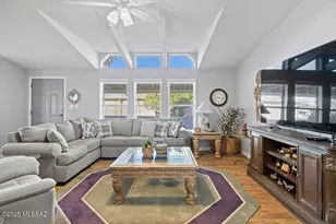 107 W Mora Dr, Green Valley, AZ 85614 - Photo 4