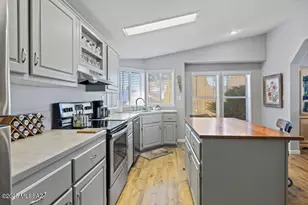 107 W Mora Dr, Green Valley, AZ 85614 - Photo 6