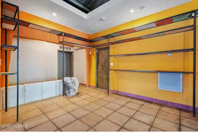 2010 S 4th Avenue, Tucson, AZ 85713 - Photo 14