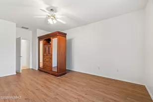 9349 N Sombrero Canyon Dr, Tucson, AZ 85743 - Photo 6