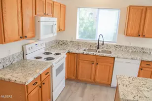 7327 W Sunset Mountain Dr, Tucson, AZ 85743 - Photo 12