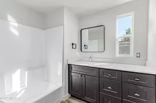 4737 N Kenwood Ct, Tucson, AZ 85705 - Photo 8