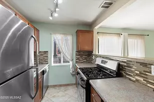 808 S Langley Ave, Tucson, AZ 85710 - Photo 10