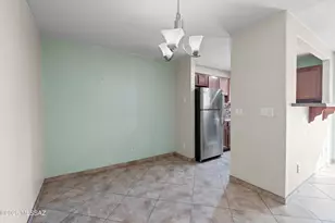 808 S Langley Ave, Tucson, AZ 85710 - Photo 18