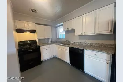 1155 N Santa Rosa Avenue, Tucson, AZ 85712 - Photo 6