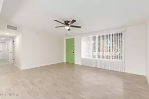 6126 E 33rd St, Tucson, AZ 85711 - Photo 8