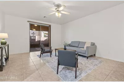 468 W Windham Boulevard, Green Valley, AZ 85614 - Photo 6