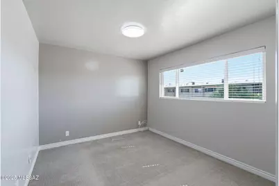 1447 S Jones Boulevard #E213, Tucson, AZ 85713 - Photo 20