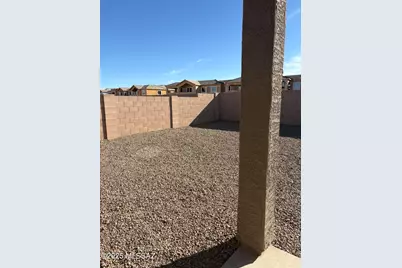 10293 W Sumullen Street, Marana, AZ 85653 - Photo 16