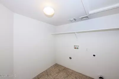 483 N Brook Park Drive, Tucson, AZ 85710 - Photo 22