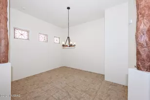 483 N Brook Park Dr, Tucson, AZ 85710 - Photo 8