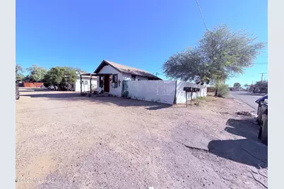525 E Navajo Road, Tucson, AZ 85705 - Photo 1