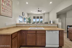 1096 Vista De Los Alamos, Rio Rico, AZ 85648 - Photo 12