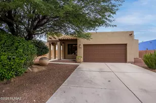 1096 Vista De Los Alamos, Rio Rico, AZ 85648 - Photo 2