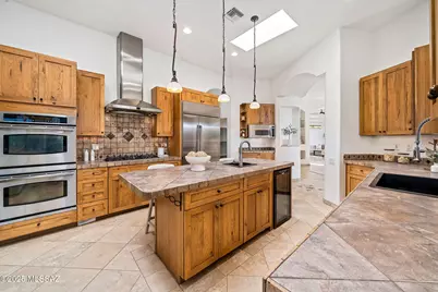 645 S Via Golondrina, Tucson, AZ 85716 - Photo 18