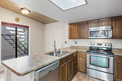 4620 E Camino Puerto Lobo, Tucson, AZ 85718 - Photo 10