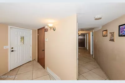7528 E 33rd Street, Tucson, AZ 85710 - Photo 12