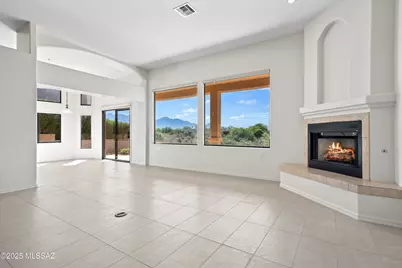 810 E Josephine Canyon Drive, Green Valley, AZ 85614 - Photo 4