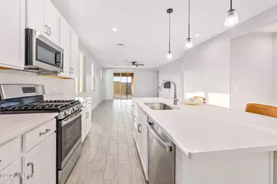 10190 S Rolling Water Drive, Vail, AZ 85641 - Photo 6