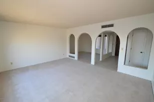 7722 E Knollwood Cir, Tucson, AZ 85750 - Photo 8